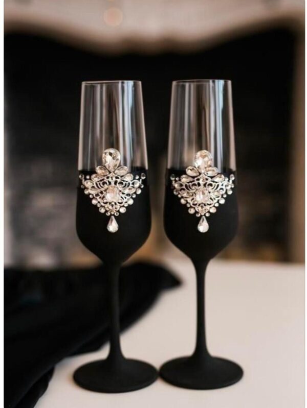 Rhinestone Wine Glasses & Flutes – Luxury Toast Set (Top Wedding Pick 2025)