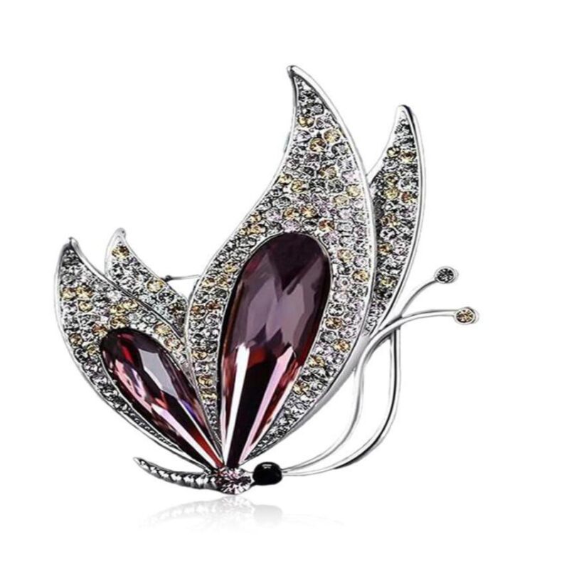 Add timeless elegance to any outfit with Wedbie Premium Brooches.
