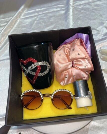 The Glam Luxe Hamper